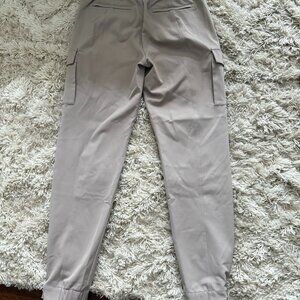 Athleta Endless Cargo Jogger in 8T
